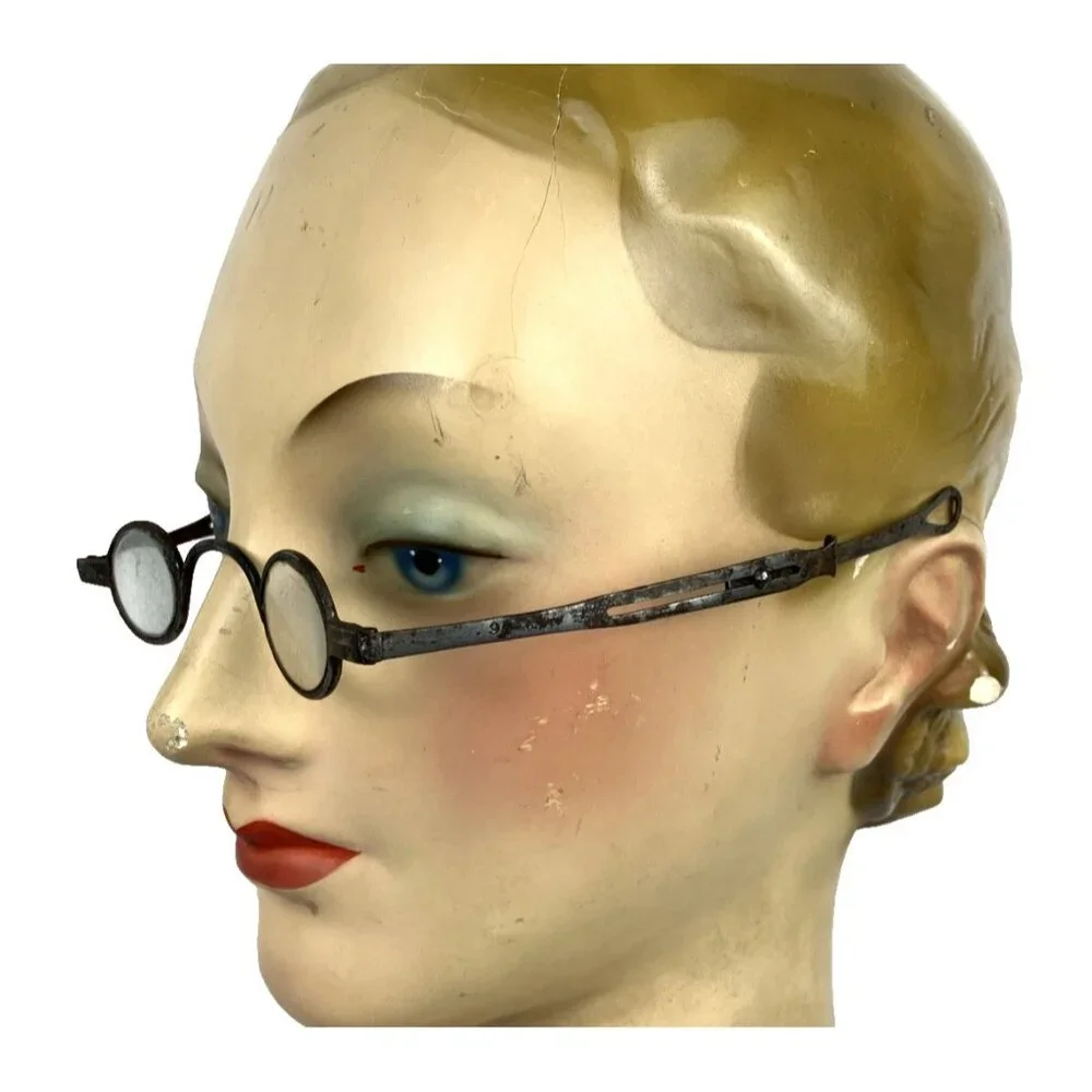 RARE 1800 Mens Round Spectacle eyeglasse w Case 18th 19th C 1780 - 1830 Dracula
